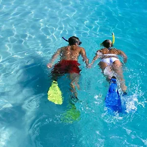 Windsong On The Reef 4*, Grace Bay Turks And Caicos Islands